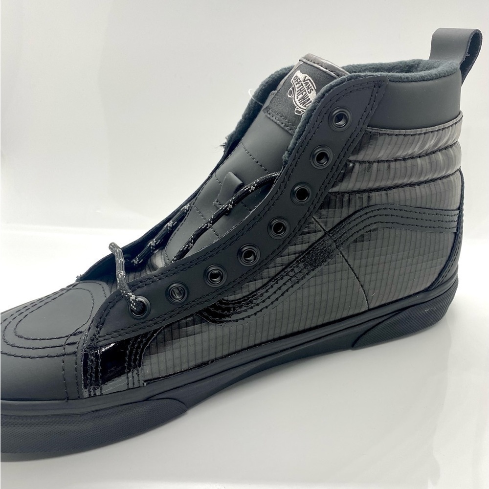 Vans MTE Sk8-Hi 46 MTE DX all Black Grid Patent Leather All Weather 10.5 - Picture 3 of 8